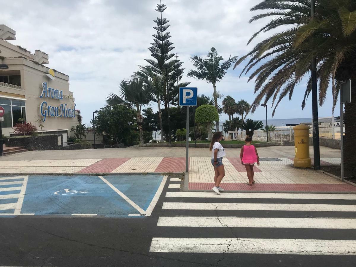 Los Angelitos Los Cristianos  Bagian luar foto